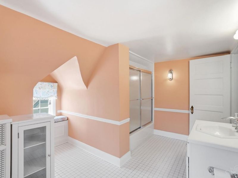 1340 Observatory Drive, Cincinnati, OH 45208 Photo 38