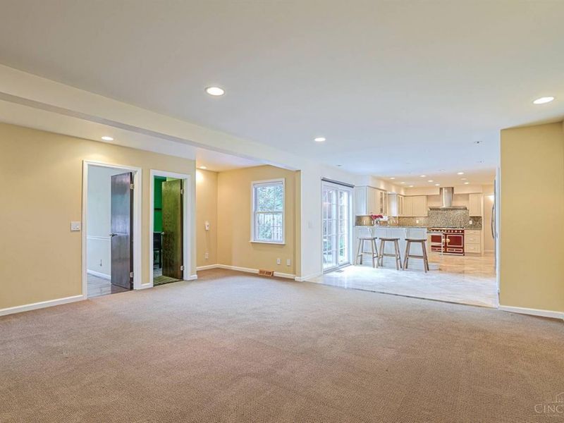 9960 Walnutridge Court, Symmes Township, OH 45242 Photo 11