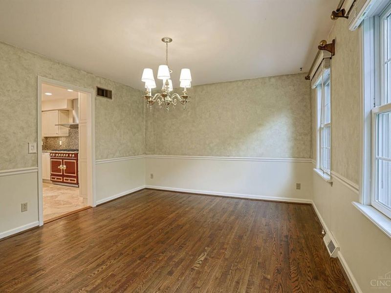 9960 Walnutridge Court, Symmes Township, OH 45242 Photo 14