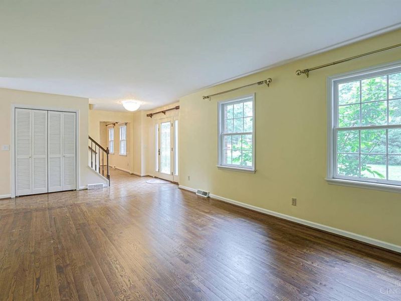 9960 Walnutridge Court, Symmes Township, OH 45242 Photo 8