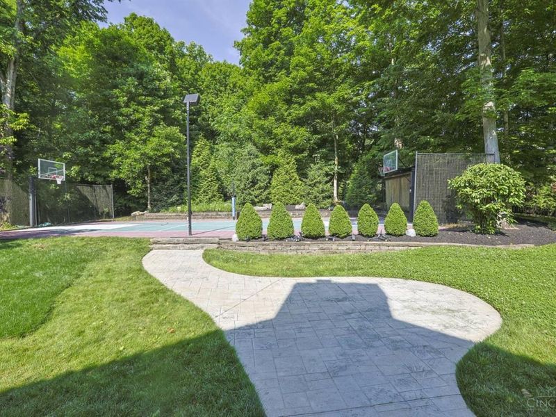 6391 Turpin Hills Drive, Anderson Twp, OH 45244 Photo 62