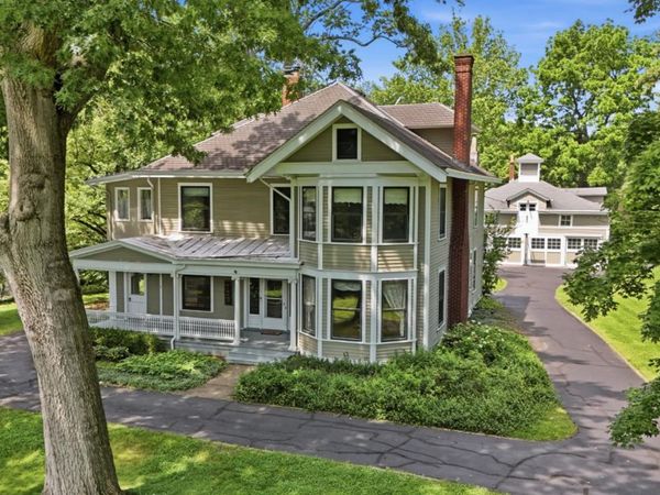 333 Springfield Pike, Wyoming, OH 45215