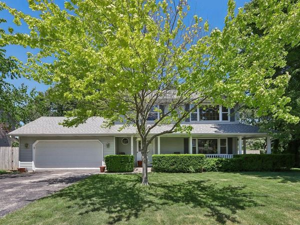 5728 Regency Hills DRIVE, Mount Pleasant, WI 53406