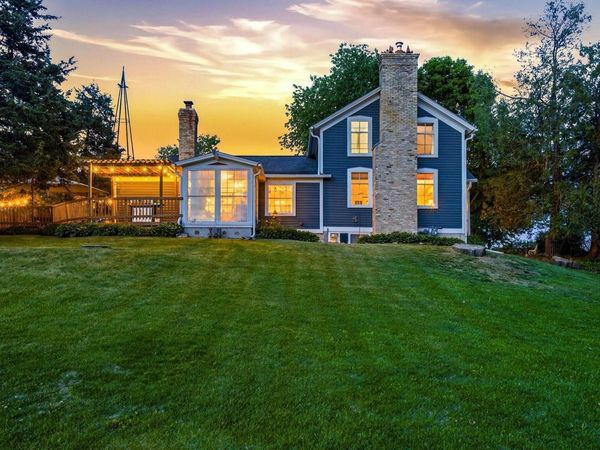 1770 Pleasant Valley ROAD, Grafton, WI 53024
