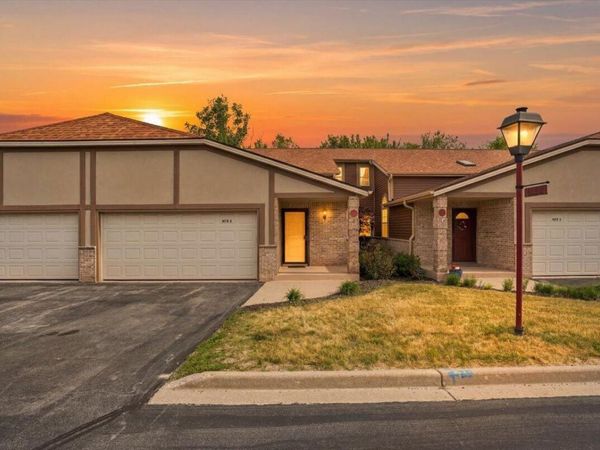 N113W16218 Sylvan CIRCLE, Unit B-18, Germantown, WI 53022