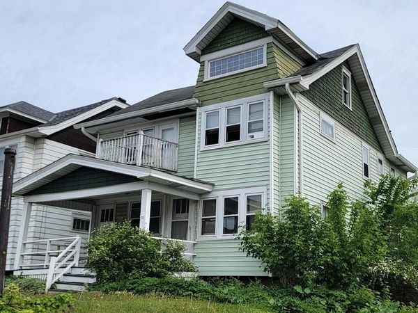 5817 W Vliet STREET, Unit 5819, Milwaukee, WI 53208