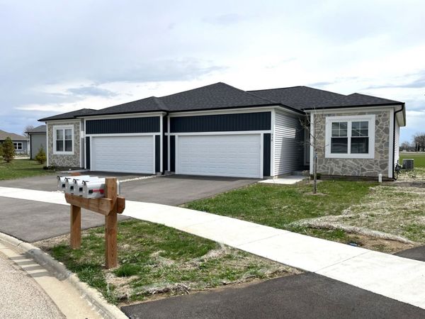 958 PARTRIDGE Circle, Marengo, IL 60152