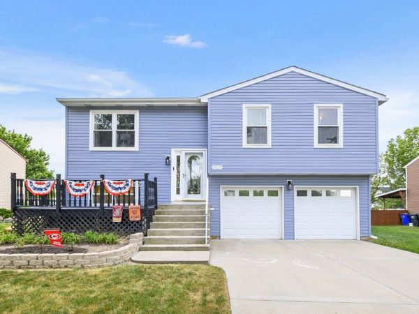 20137 S Rosewood Drive , Frankfort, IL 60423