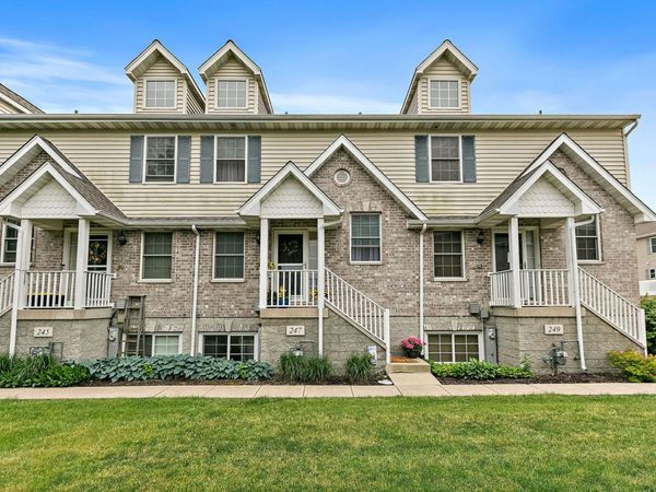 247 Judy Lane , Cortland, IL 60112