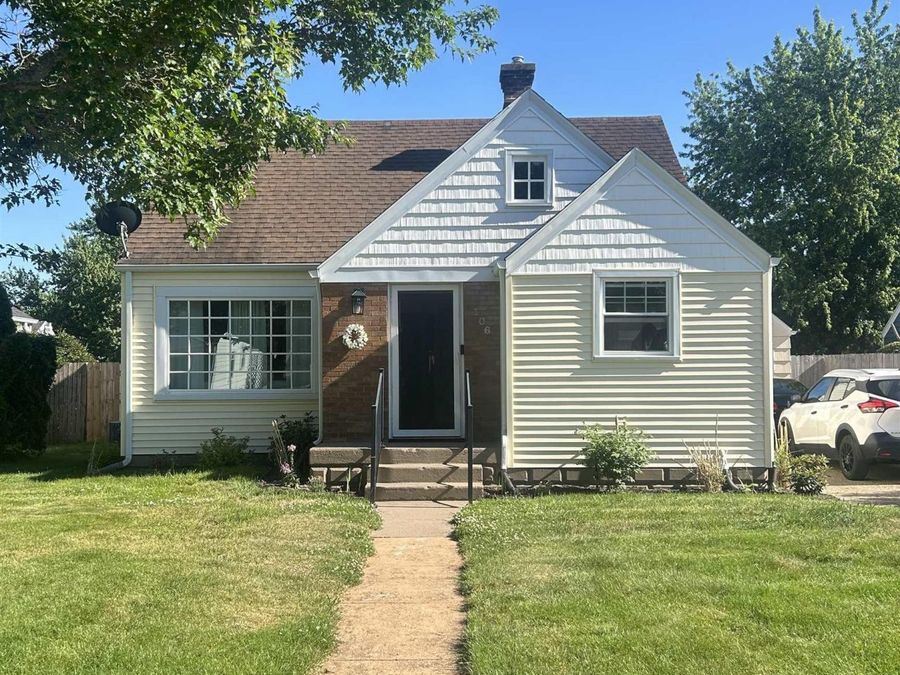 Property Image 1