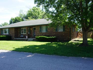 506 S Center Street, Fort Branch, IN 47648