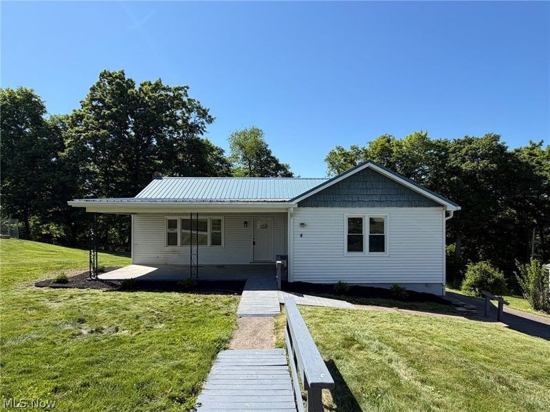 1085 Overlook Drive, Wintersville, OH 43953 Photo 1