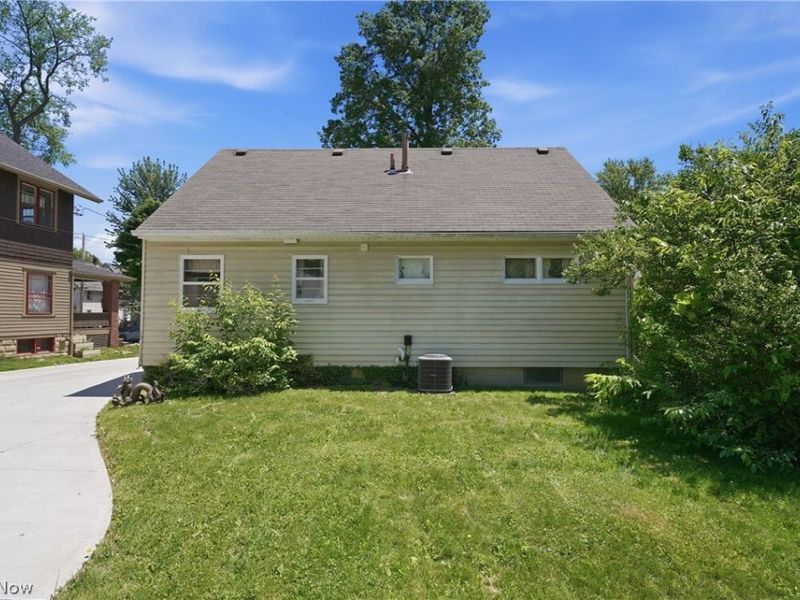1852 6th Street , Cuyahoga Falls, OH 44221 Photo 28