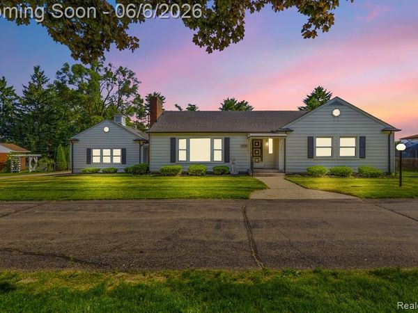8710 32 Mile Road, Washington Twp, MI 48095