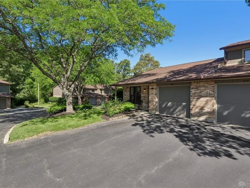 570 Greene Tree Place, Fairborn, OH 45324 Photo 6