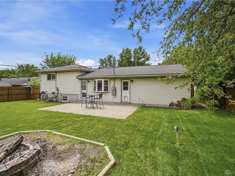 245 Grantwood Drive, West Carrollton, OH 45449 Photo 22