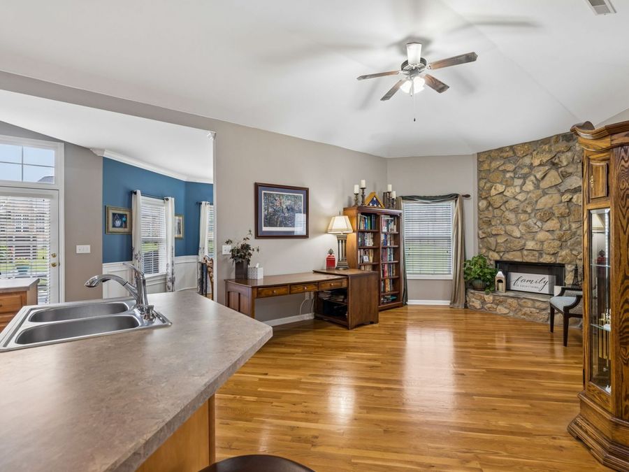 Property Image 32