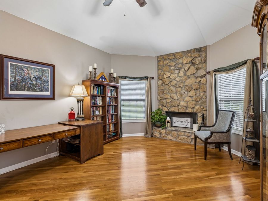 Property Image 33