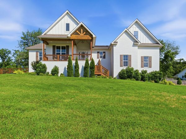 2591 Long Hollow Pike, Hendersonville, TN 37075