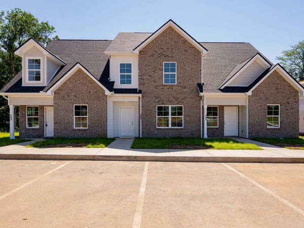 103 Mountaindale Drive , Smyrna, TN 37167
