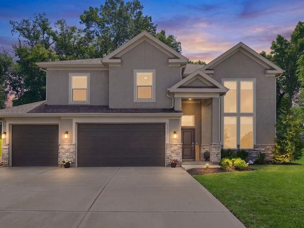 5807 N Bell Court, Kansas City, MO 64118