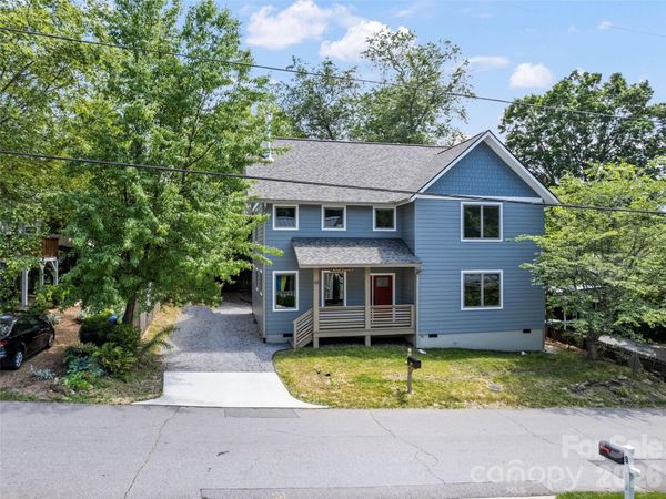 10 Pruitt Street, Asheville, NC 28806
