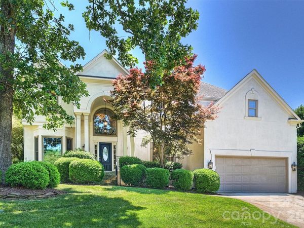 5319 Piper Glen Drive, Charlotte, NC 28277