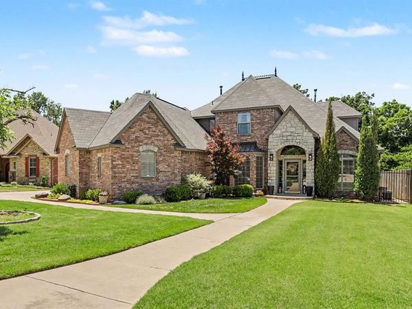 604 Winding Creek Road, Yukon, OK 73099