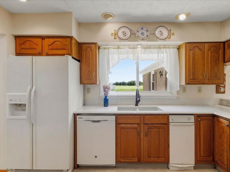 135 N Dugan Road, Urbana, OH 43078 Photo 15