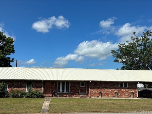 145 Sunset , Wilburton, OK 74578