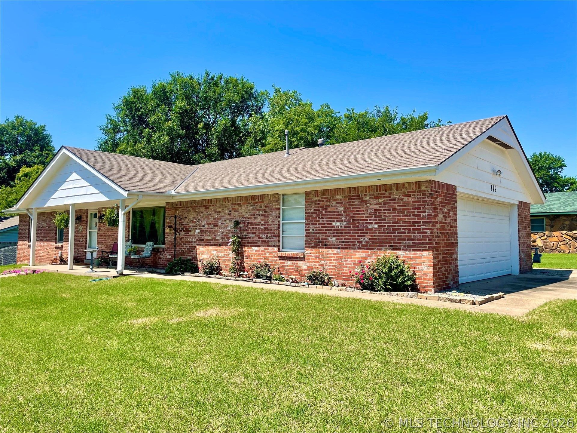 349 Cara Lee Lane , Bartlesville, OK 74006 Main Photo