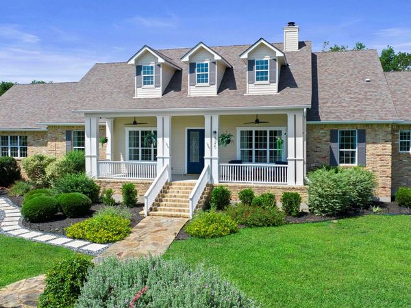 520 Goodnight TRL, Dripping Springs, TX 78620
