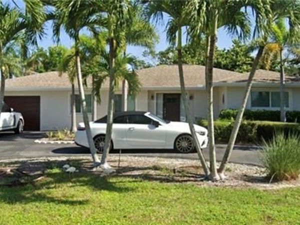 1265 Pompei LN , NAPLES, FL 34103