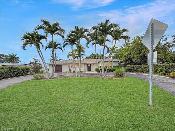1265 Pompei LN , NAPLES, FL 34103