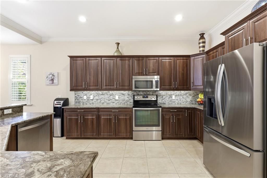 10736 Fieldfair Dr, Naples, FL 34119 Photo