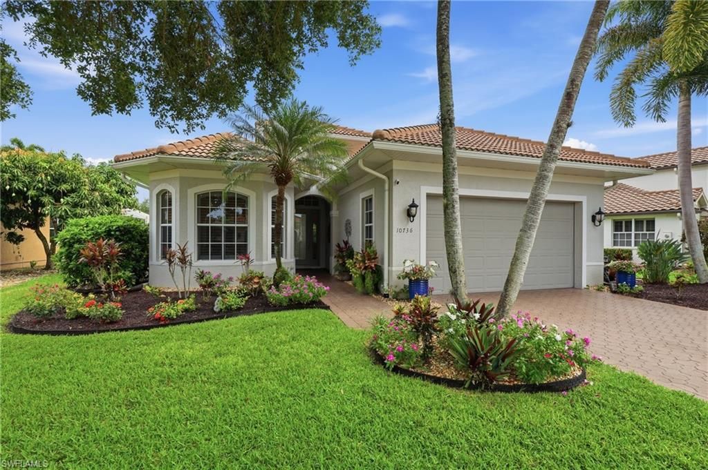 10736 Fieldfair Dr, Naples, FL 34119 Photo