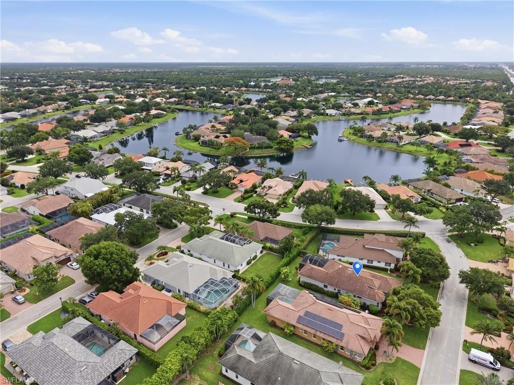 10736 Fieldfair Dr, Naples, FL 34119 Photo