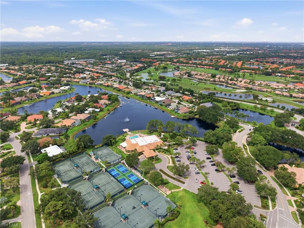 10736 Fieldfair Dr, Naples, FL 34119 Photo