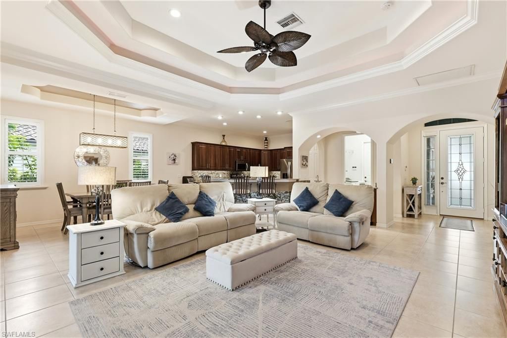 10736 Fieldfair Dr, Naples, FL 34119 Photo