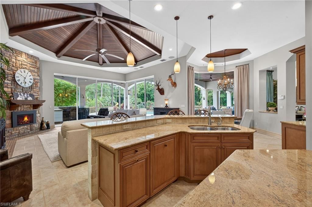 430 29th St Nw, Naples, FL 34120 Photo