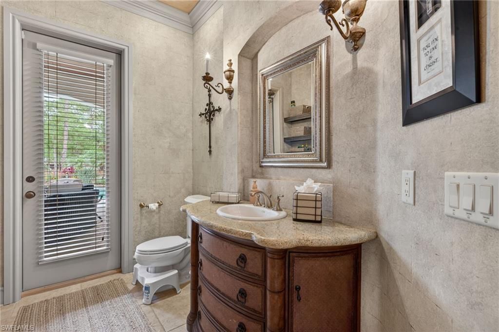 430 29th St Nw, Naples, FL 34120 Photo