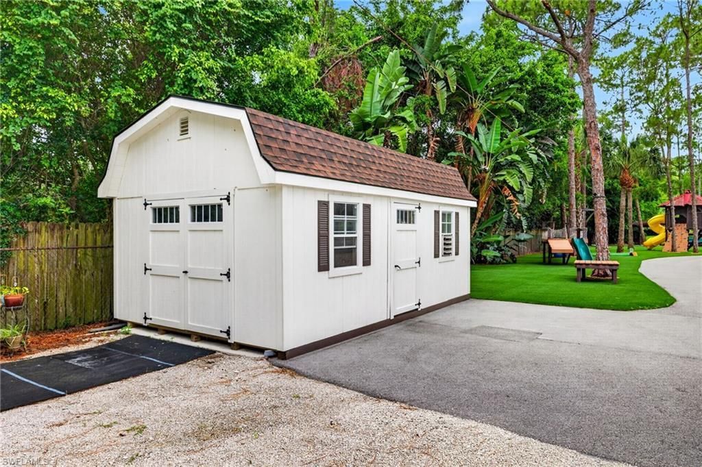 430 29th St Nw, Naples, FL 34120 Photo