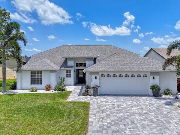22589 Island Lakes DR , ESTERO, FL 33928