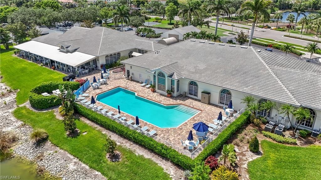 96 Glen Eagle Cir , Naples, FL 34104 Photo