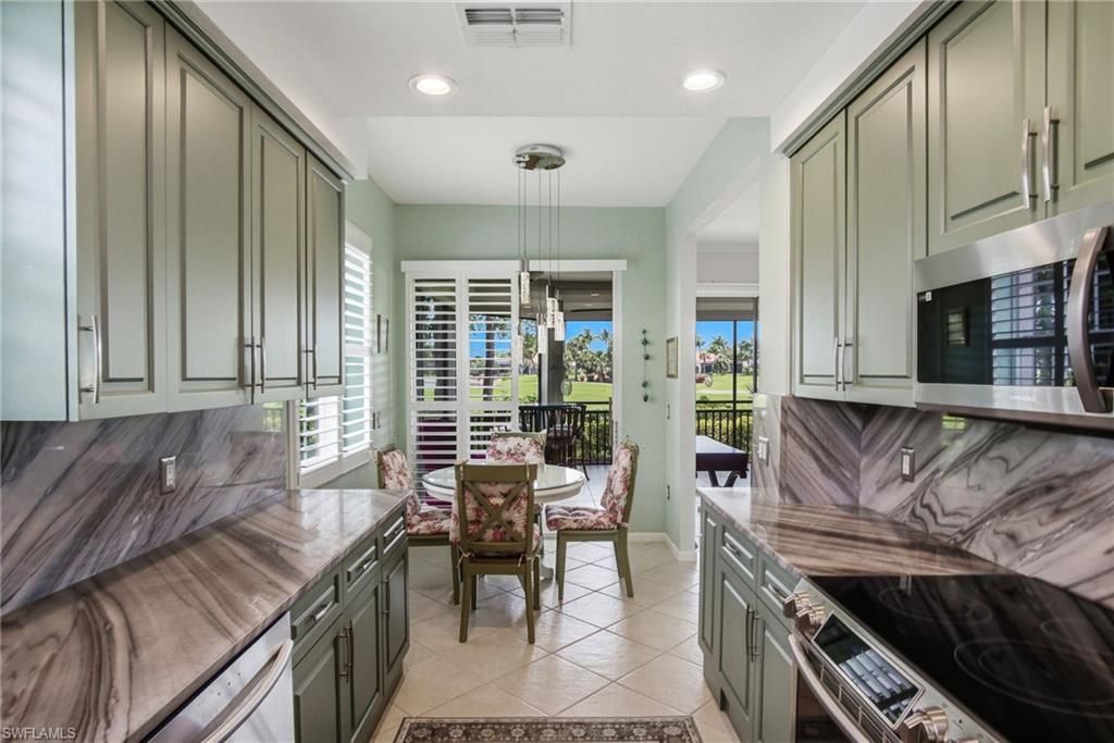 3960 Deer Crossing Ct, Unit 6-101, Naples, FL 34114 Photo