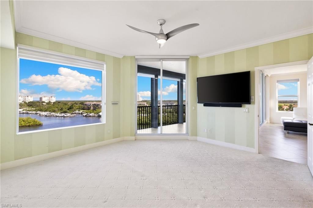 420 Cove Tower Dr, Unit 804, Naples, FL 34110 Photo