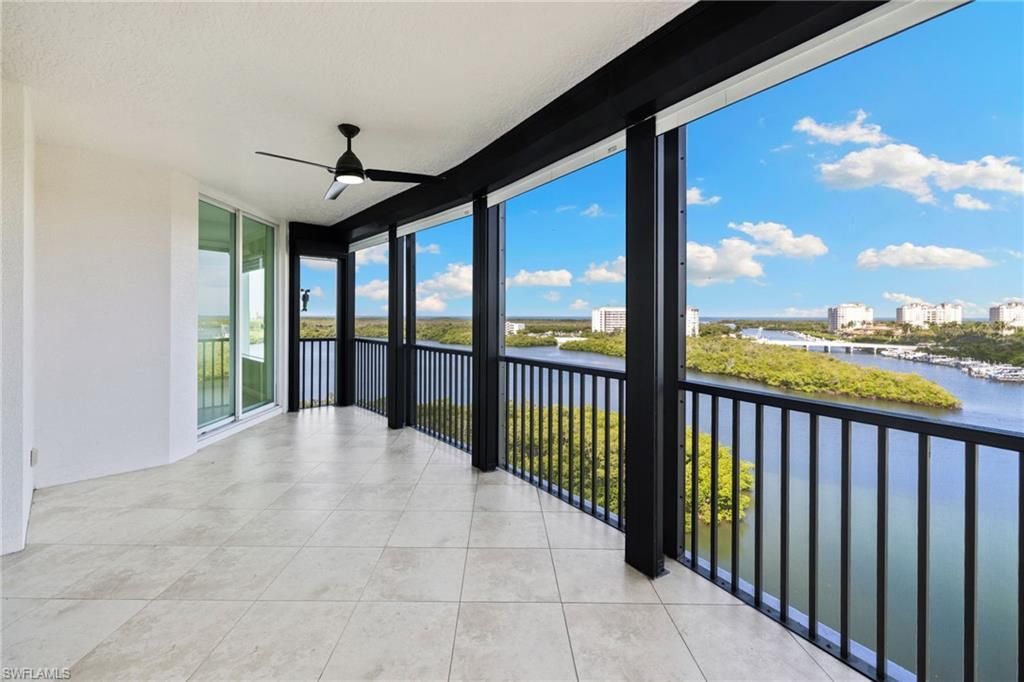 420 Cove Tower Dr, Unit 804, Naples, FL 34110 Photo