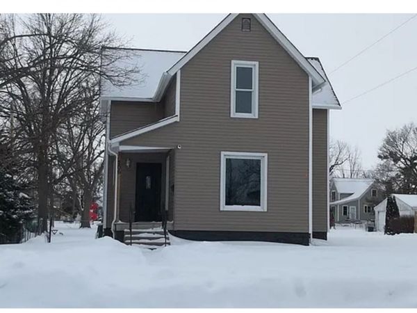 706 W Church Street, Marshalltown, IA 50158