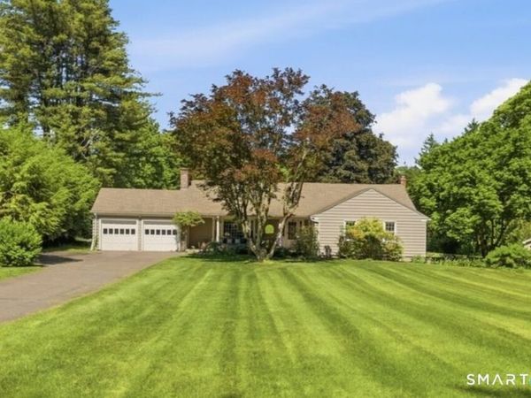 542 Halladay West, Suffield, CT 06078