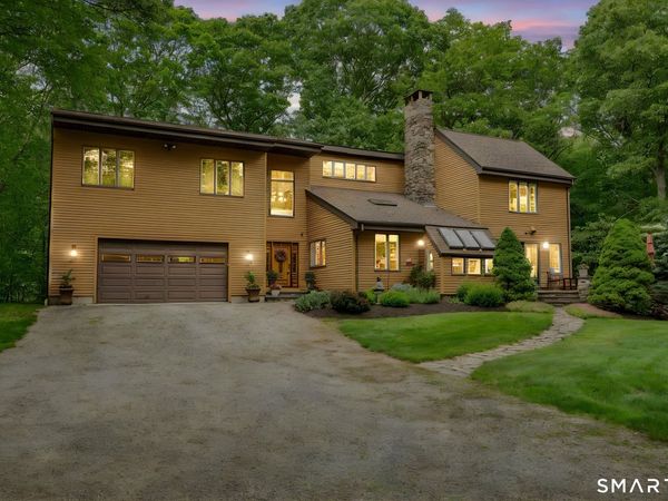 18 South, Bozrah, CT 06334